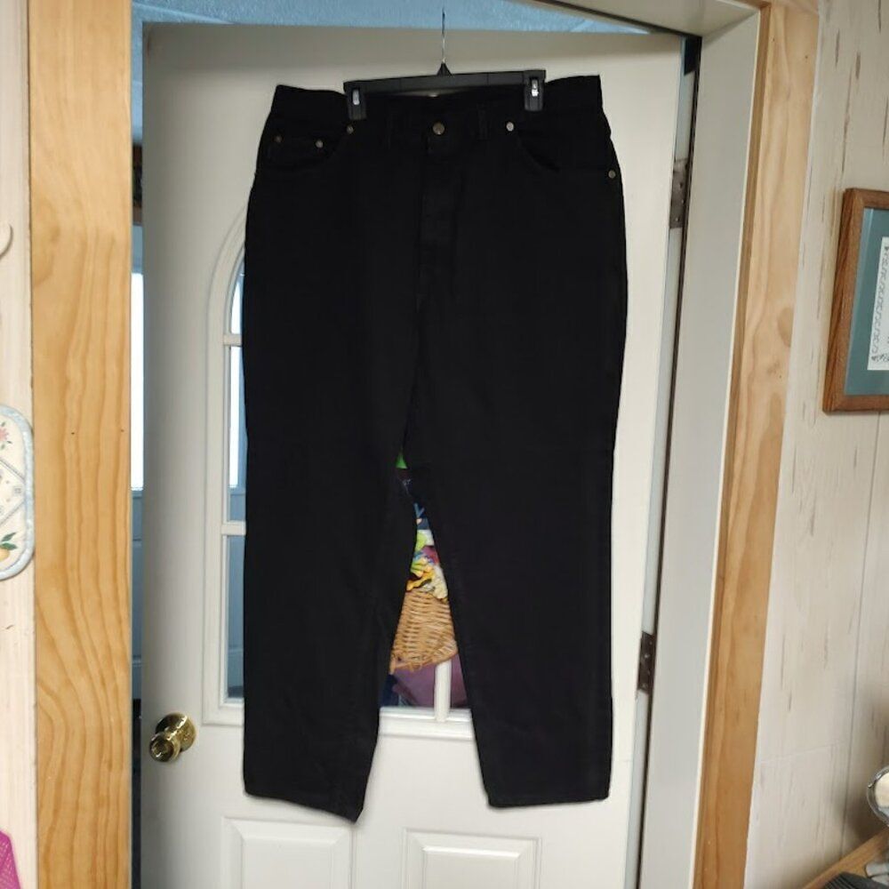 New Chic Comfort Fit Tapered Leg Black Jeans Size Women's 22W Petite
